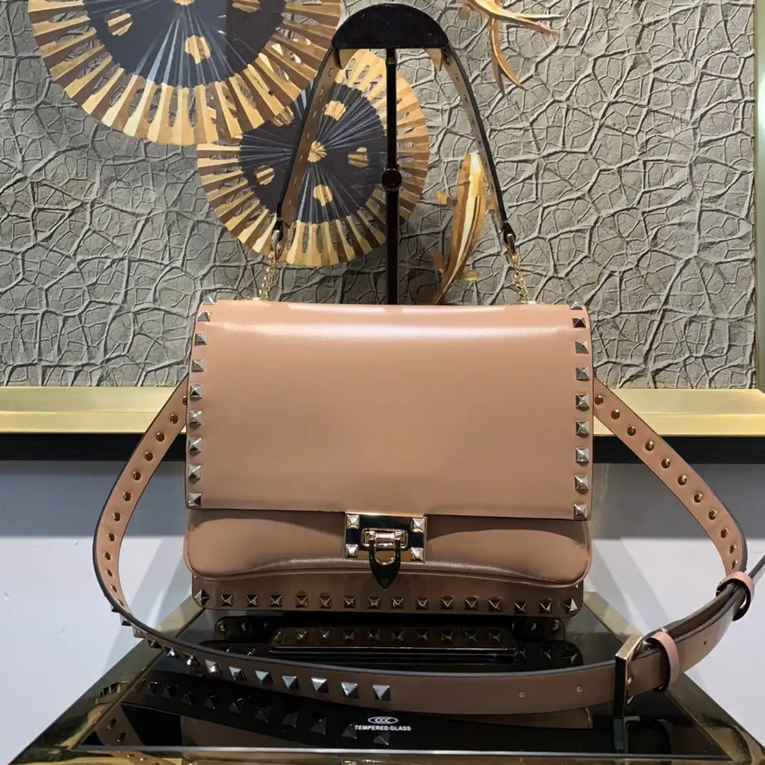 VALENTINO ROCKSTUD SMOOTH CALFSKIN CROSSBODY BAG 0122