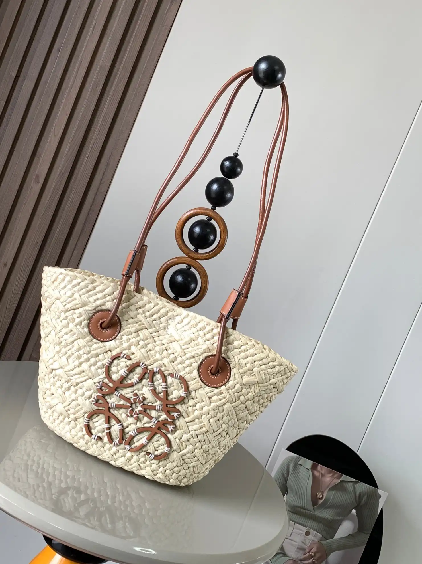 Affordable Lowee Small Anagram Basket bag 0123