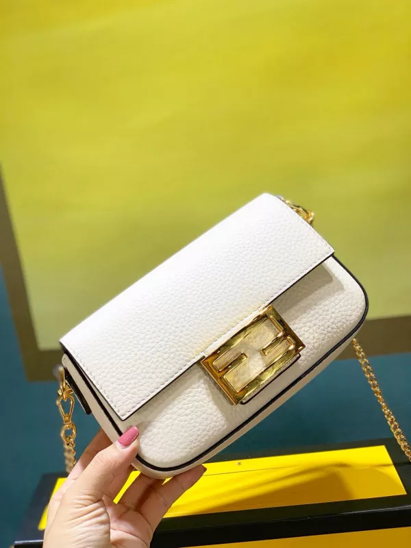 Cheap FENDI BAGUETTE 0119