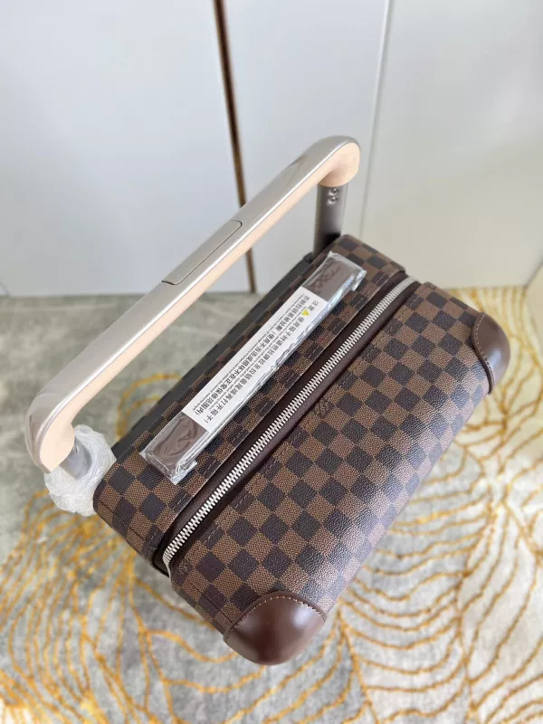 Cheap Louis Vuitton HORIZON 55 0121